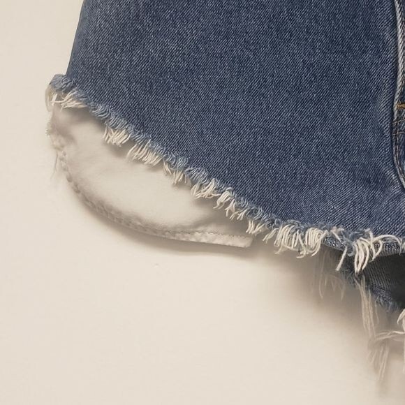Vintage 550 Cut Off Denim Shorts - Picture 6 of 11